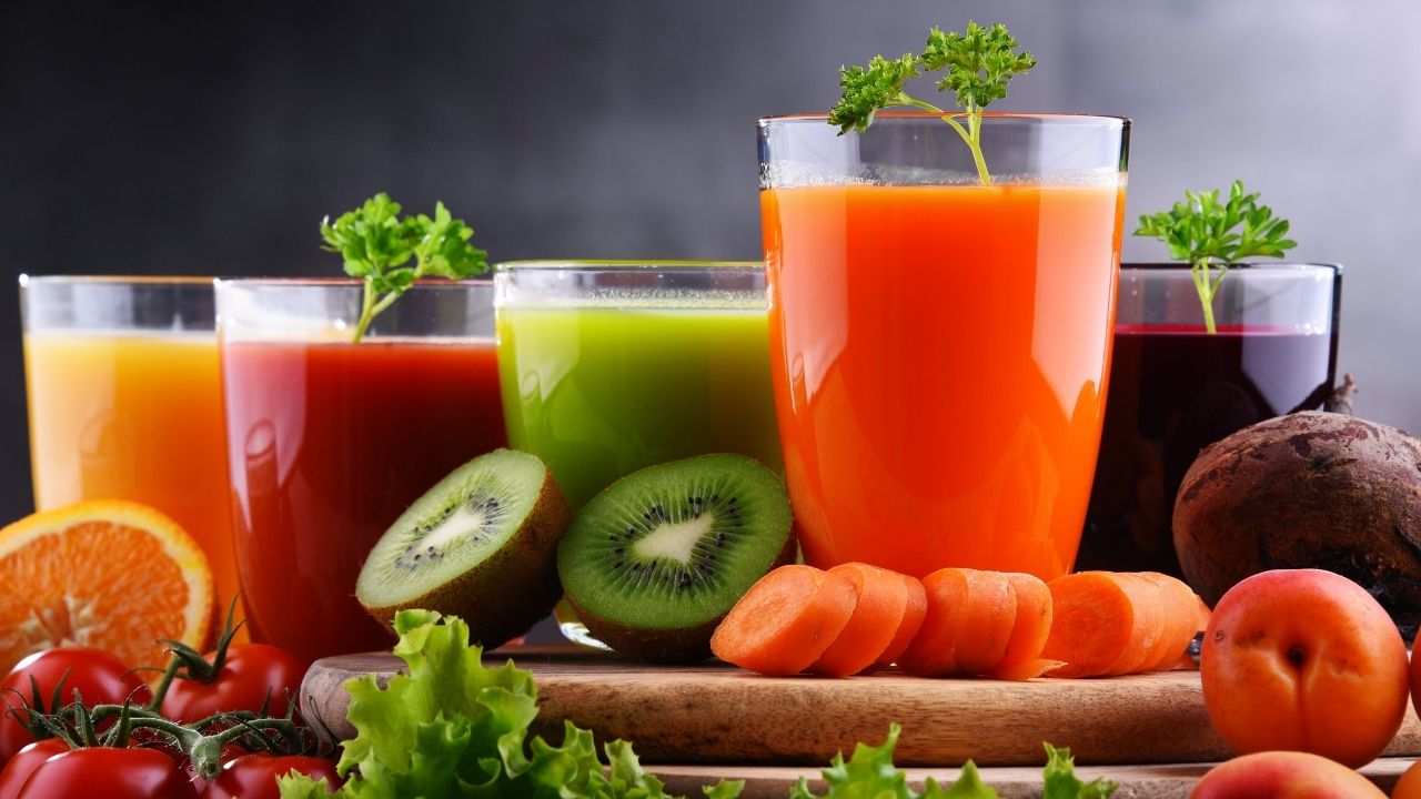 Fresh Juice from Unprocessed Fruits and Vegetables